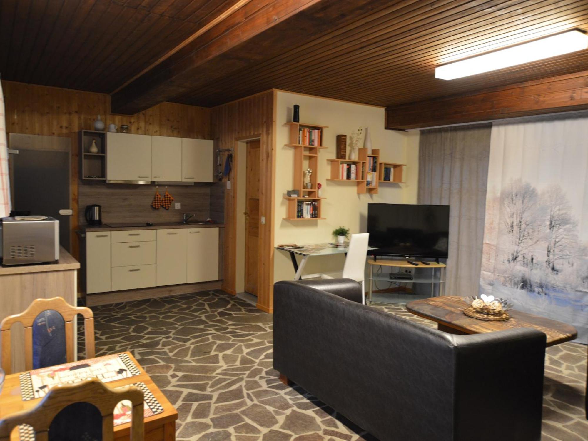 Cosy Apartment In Manderscheid With Balcony Bagian luar foto