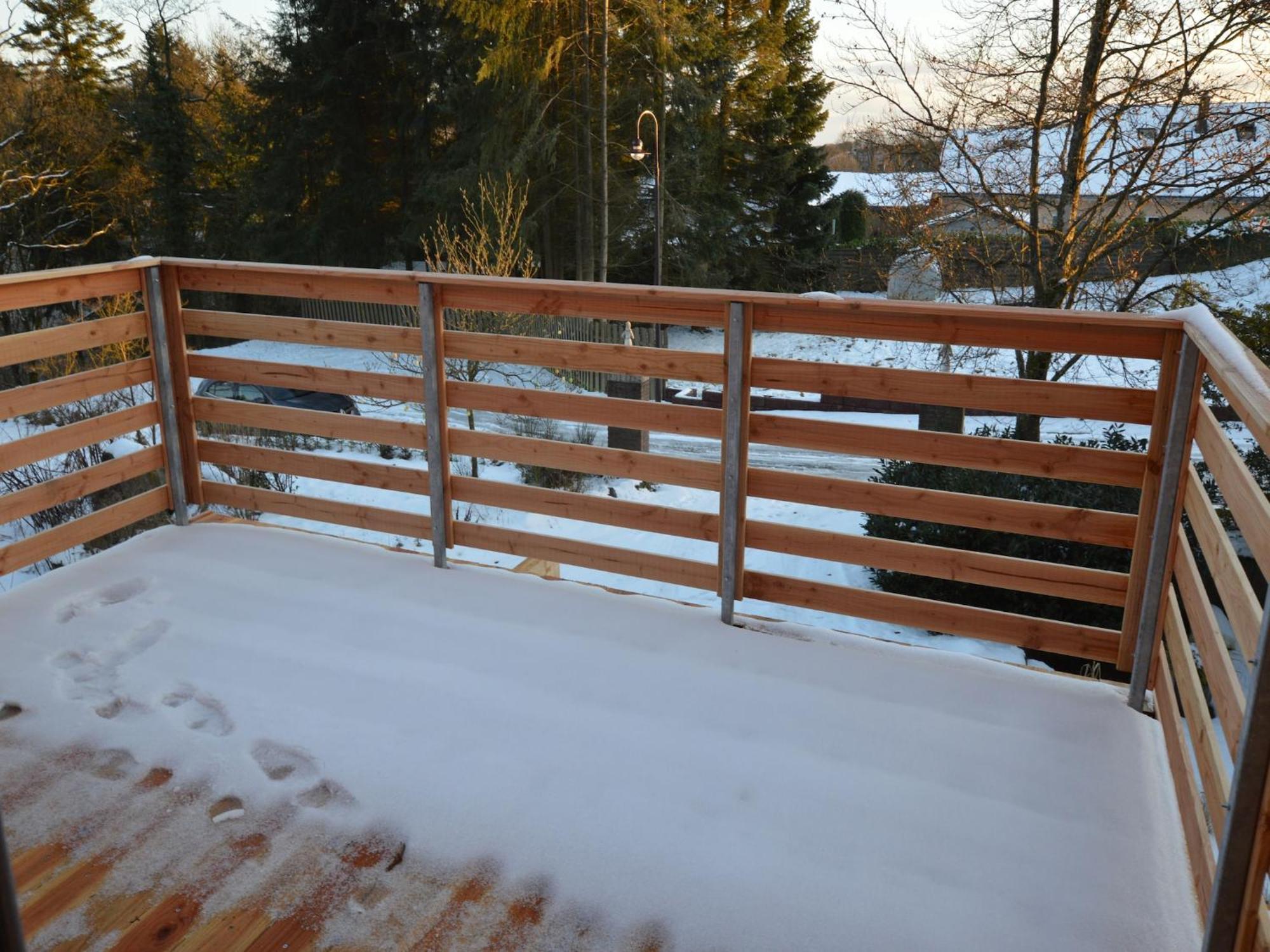 Cosy Apartment In Manderscheid With Balcony Bagian luar foto