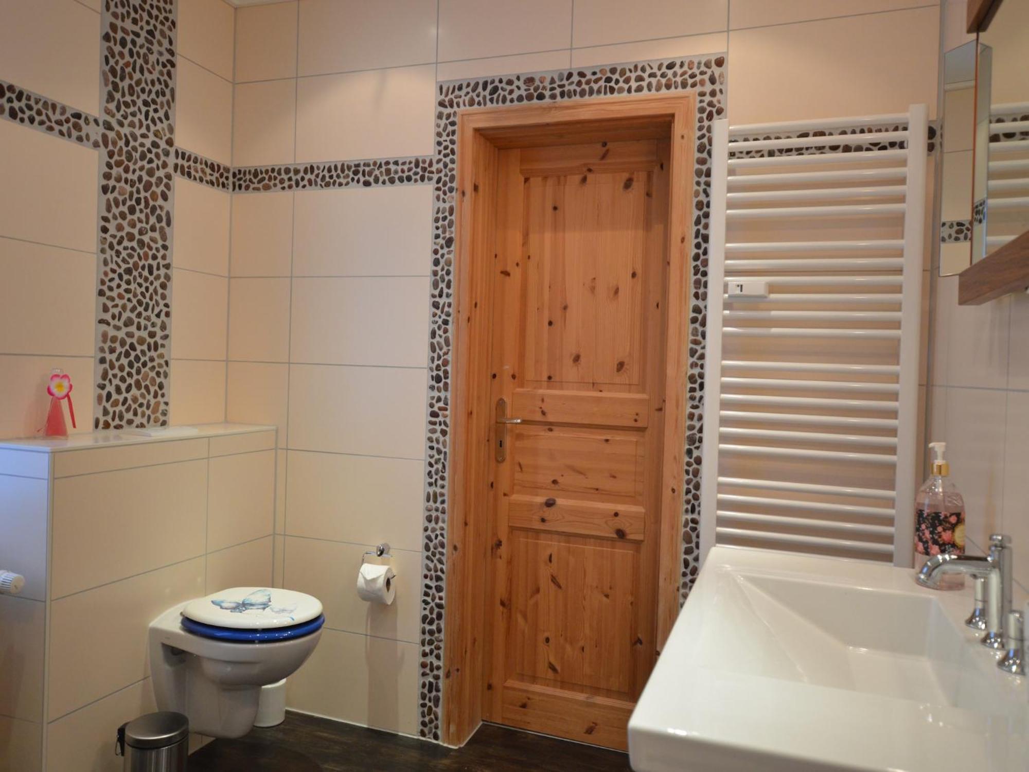 Cosy Apartment In Manderscheid With Balcony Bagian luar foto